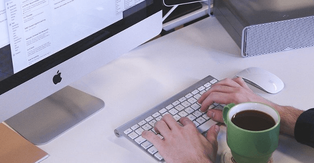 I DIPENDENTI PUBBLICI SONO DEI PRIVILEGIATI?